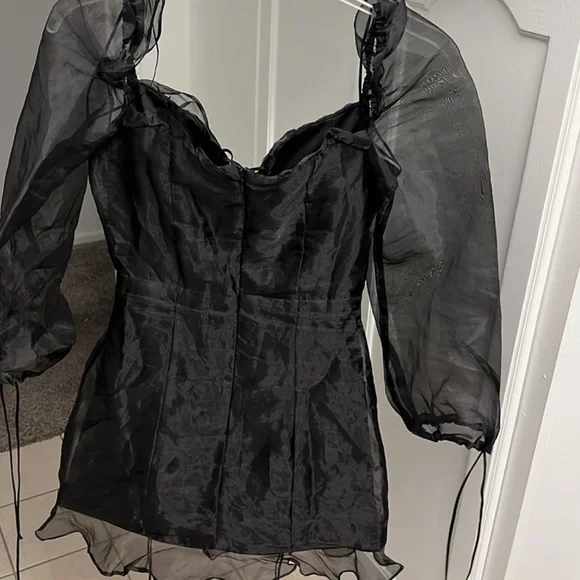 LIONESS FENG SHUI Dress Size XS - Picture 2 of 3